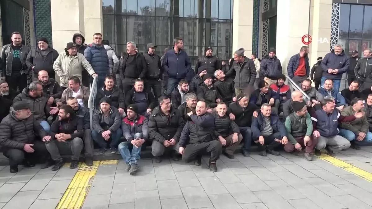 Kütahya’da Esnaflar Fiyat Artışlarına Karşı Eylem Düzenledi
