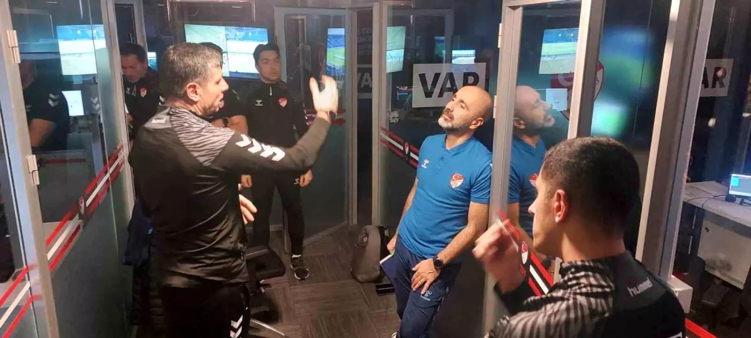 Trendyol Ligleri’nde VAR Süreci Değerlendirildi