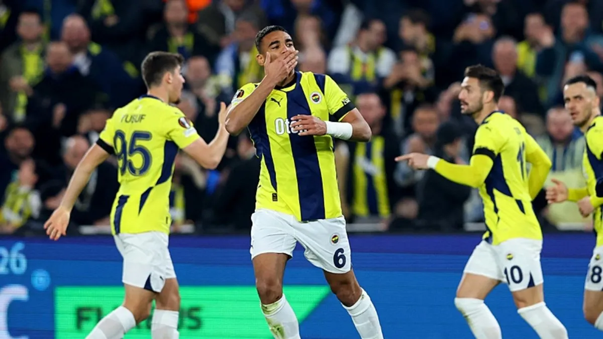 Alexander Djiku, bu sezon ilk golünü attı