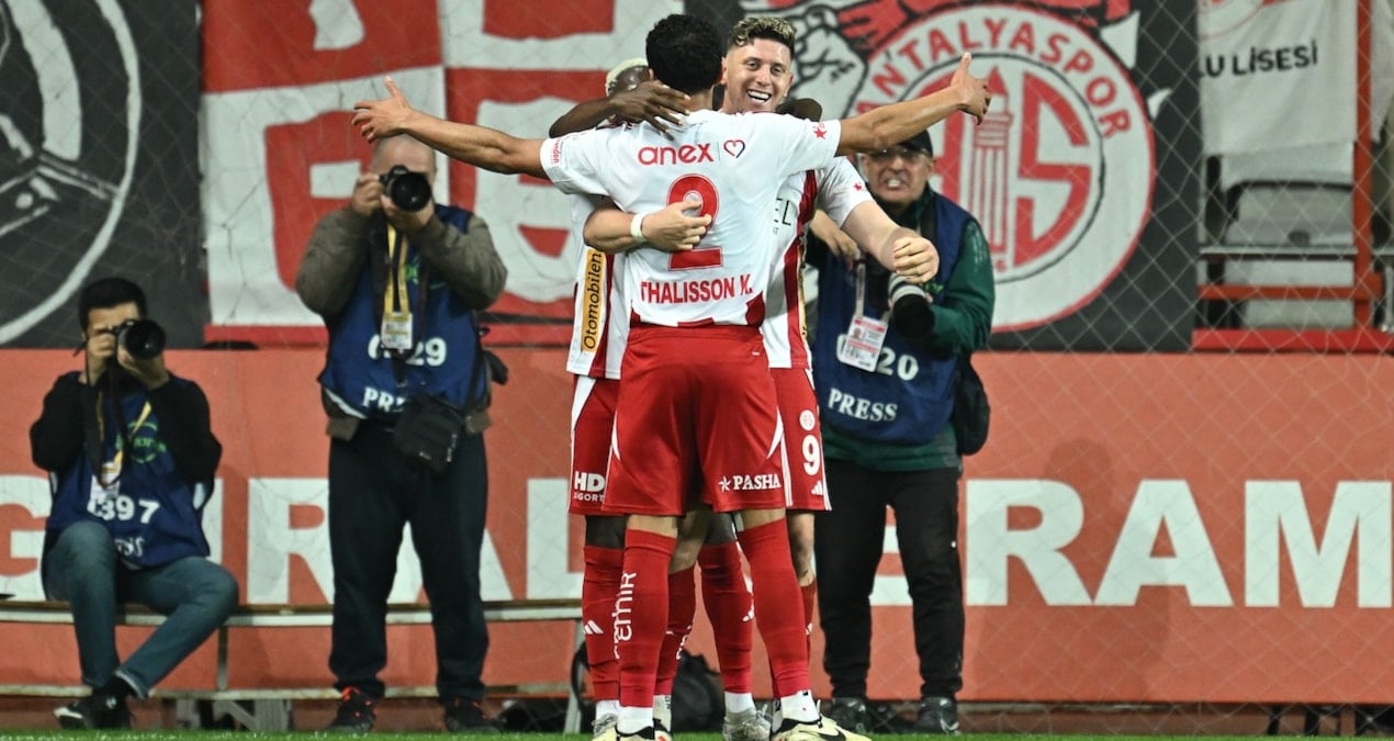 Antalyaspor sahasında seriye bağladı